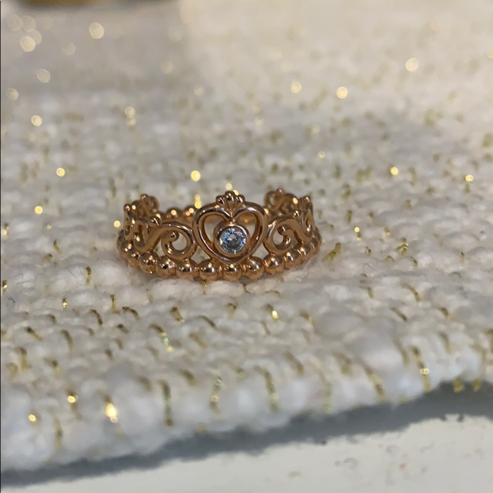 Pandora Rose Gold princess ring